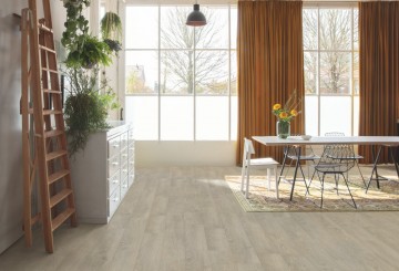 Clm1405 oude eik lichtgrijs 2